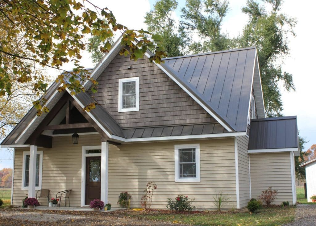 Barndominiums vs Traditional Houses - What's Right for You